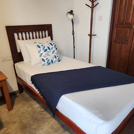 Hotel Zee Golf Affordable Luxury Galle Esterno foto