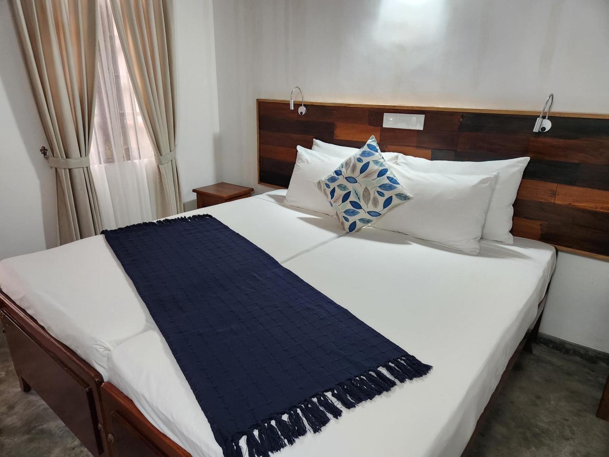 Hotel Zee Golf Affordable Luxury Galle Esterno foto